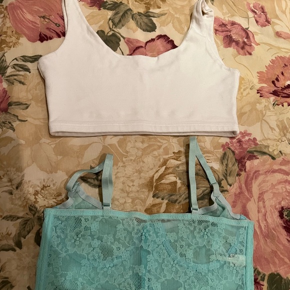 Womens Tops - Picture 4 of 4